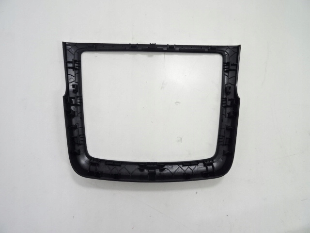 фото №2, Renault kadjar lift корпус рамка радио 681044908r