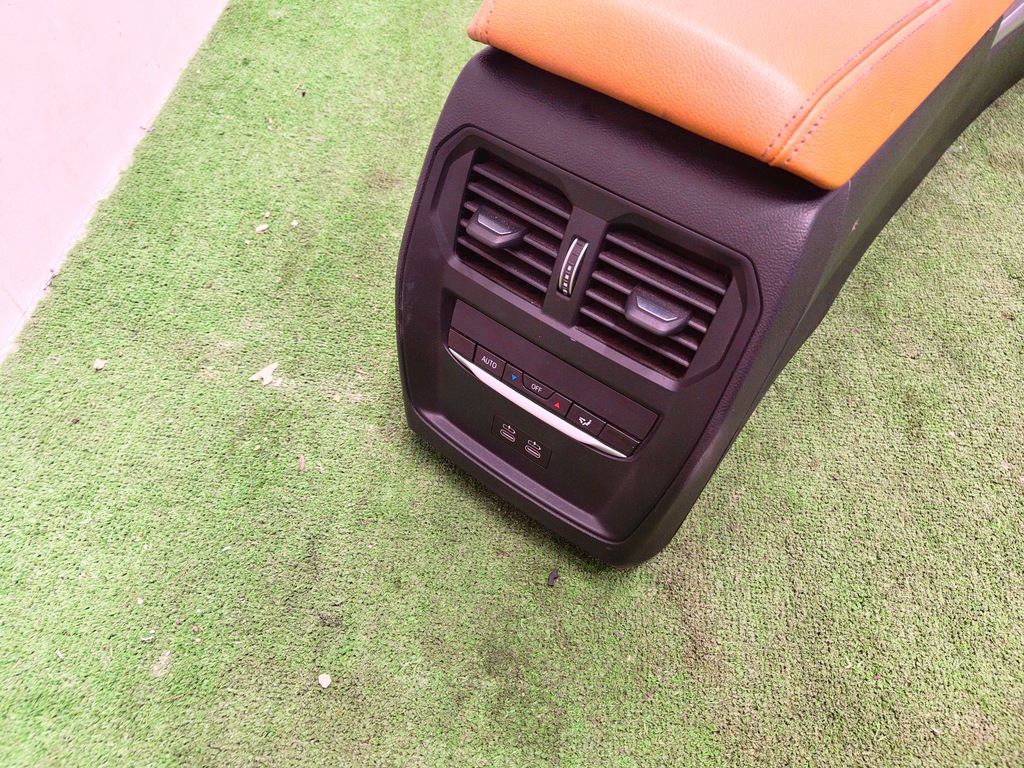 фото №11, Bmw 4 g22 середина обивка сиденья туннель заднее сиденье обшивки m-pakiet