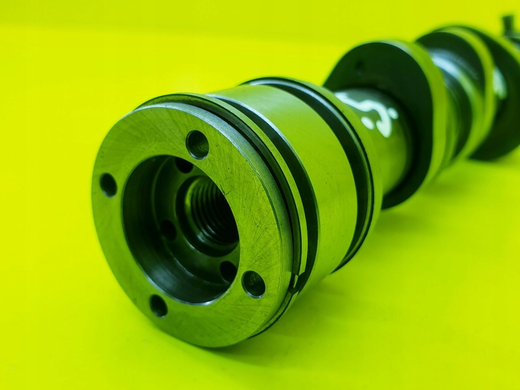 фото №7, Вал распределительного вала левый всасывающий rs4 b8 rs5 4.2 fsi