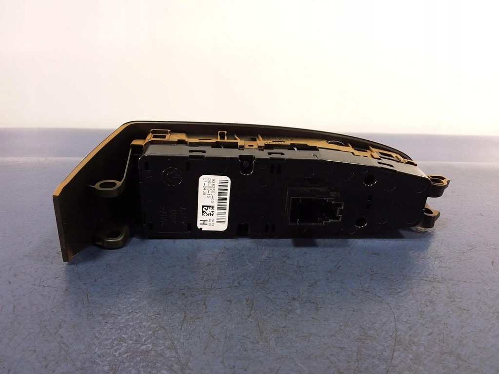 фото №5, Bmw 7 g11 g12 панель вікон лівий передній 9382503