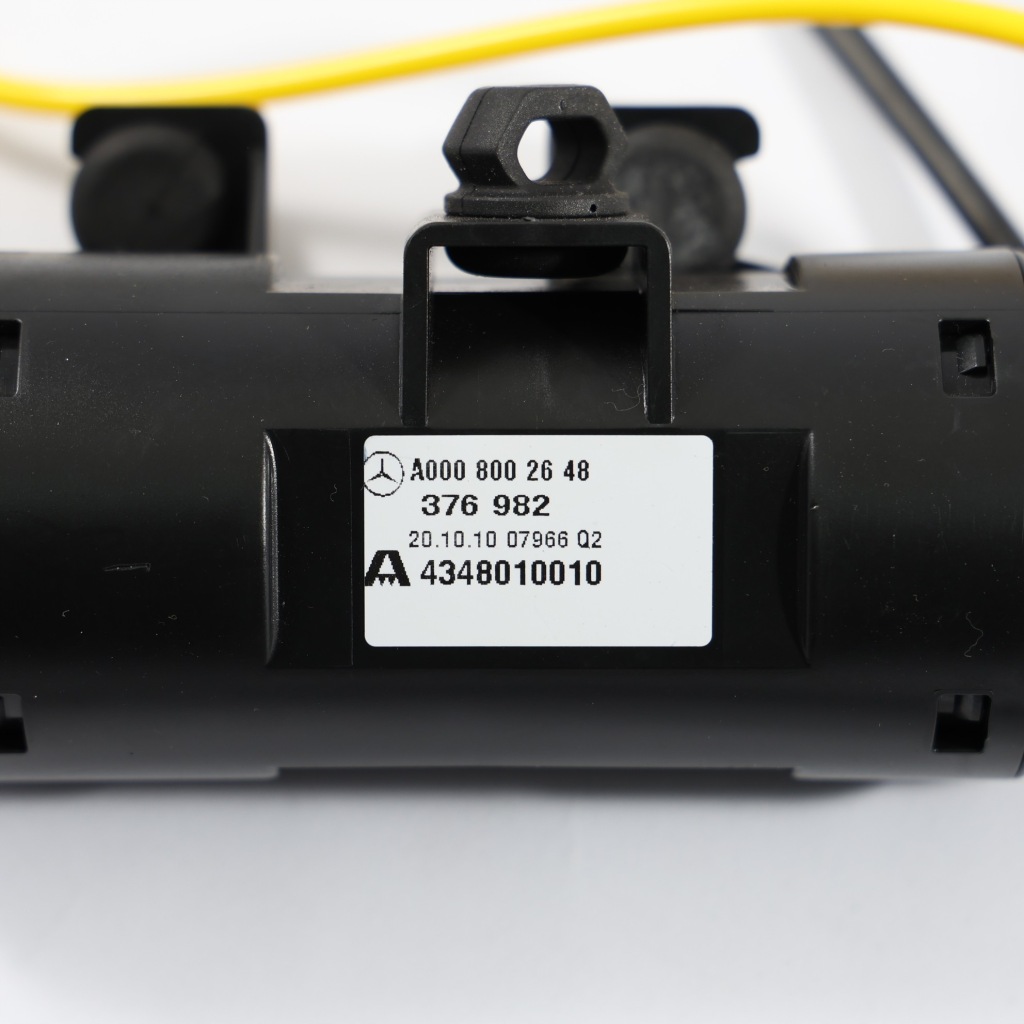 Купити Mercedes w169 насос вакууму повітря передній сидіння a0008002648