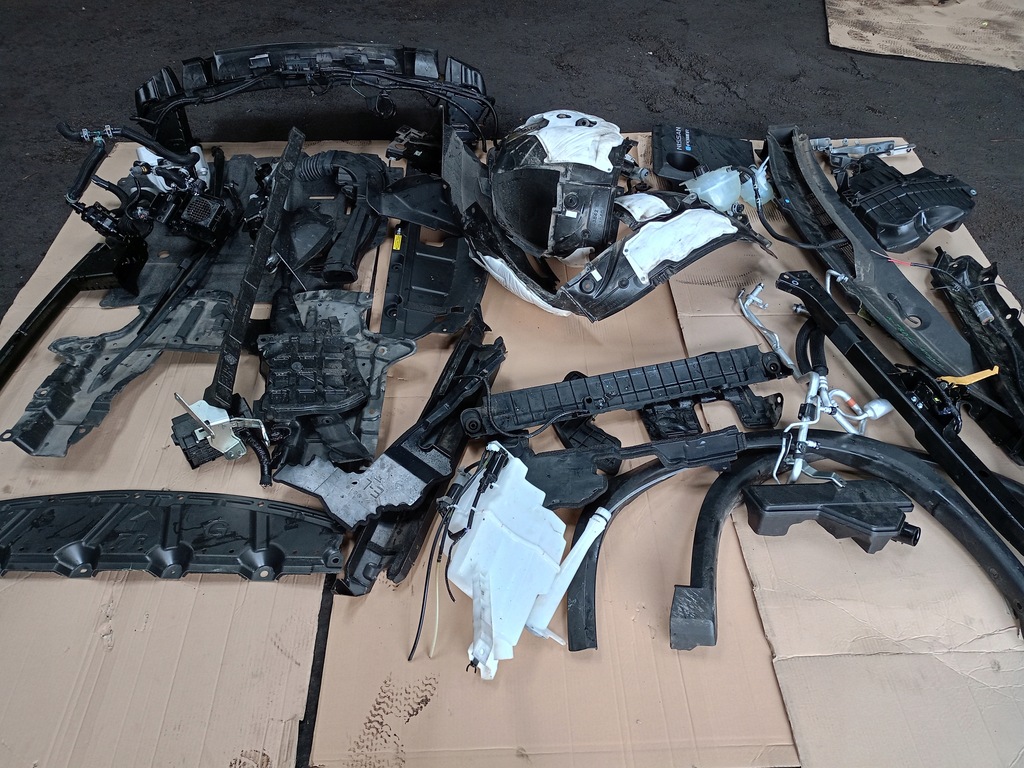 фото №13, Капот крила лампи бампер 6pdc омивачі перед nissan x-trail iv t33 e