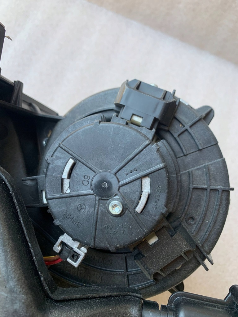 Mercedes-benz s a222 w222 2017 середина вентилятор отопитель европа с Разборки