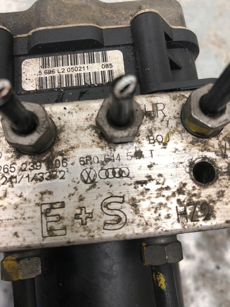 фото №5, Насос abs skoda fabia ii 6r0614517t