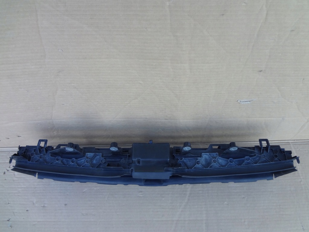 фото №6, Bmw 1 f40 19- шторка жалюзі повітропровід повітря