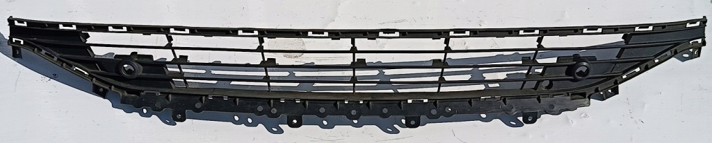 Купить Opel astra k v 16 r решётка бампера перед