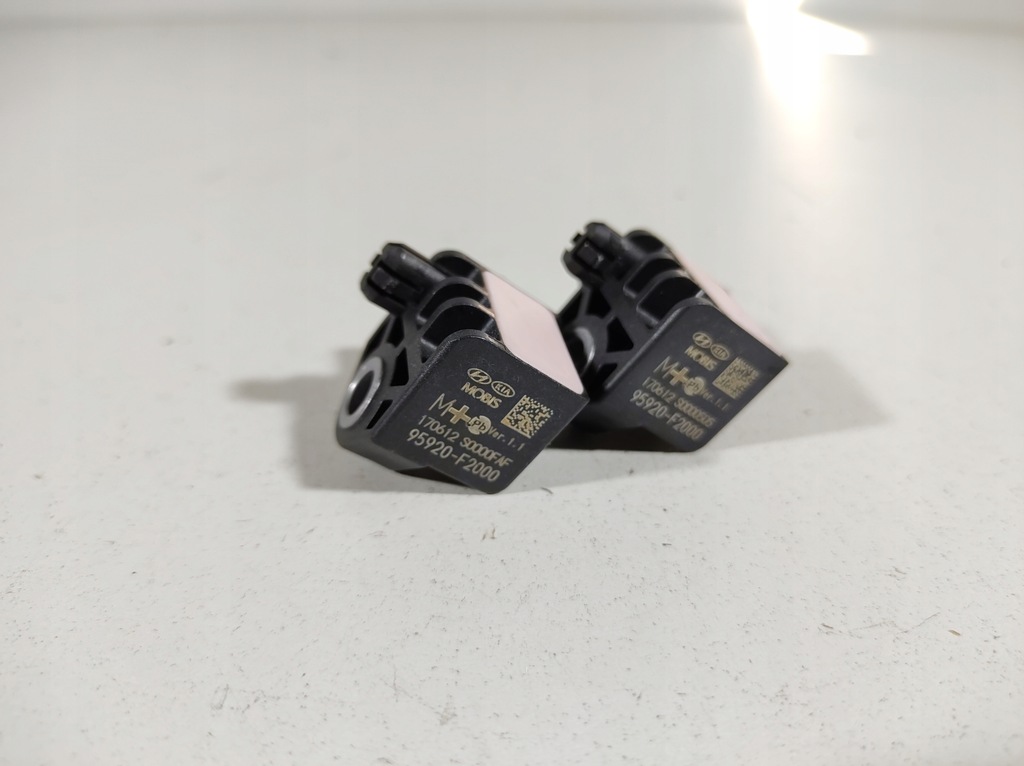 фото №4, Hyundai ioniq 17r- датчик ударний 95920-f2000