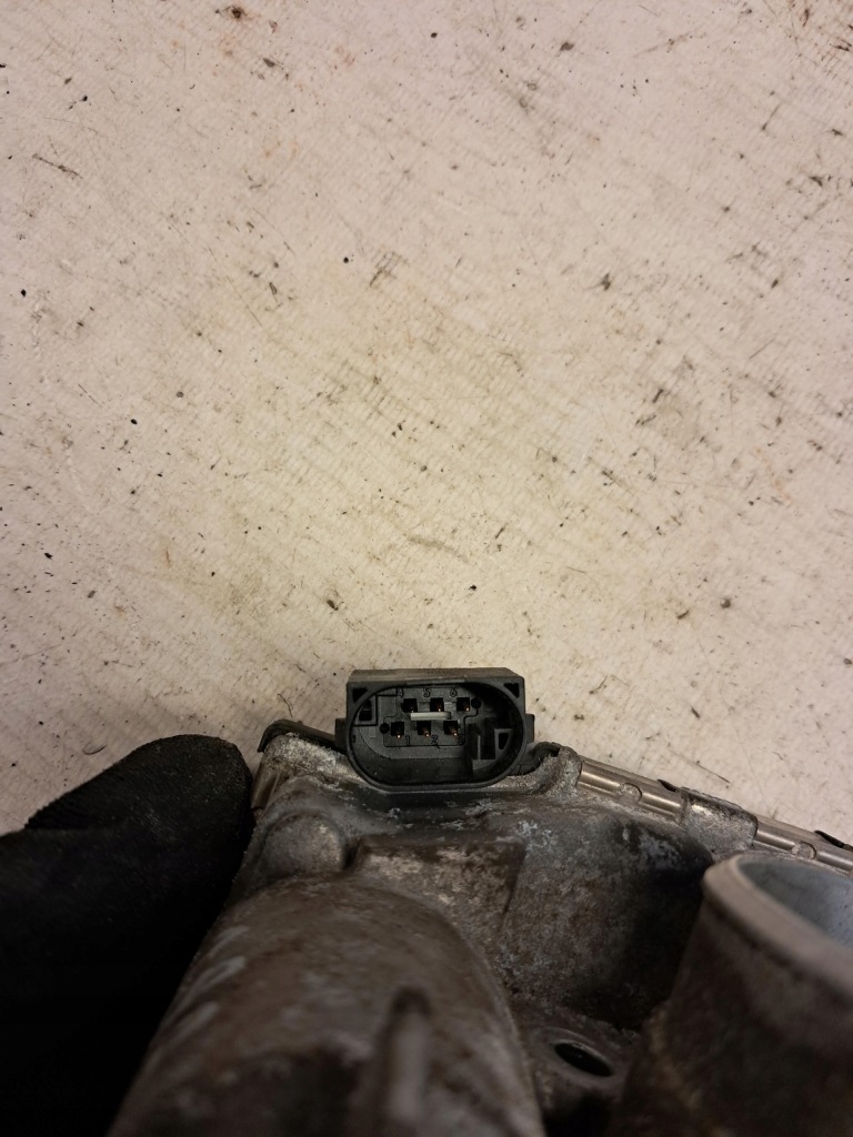 фото №4, Дросельна заслінка mercedes slk r171 1.8 a1110980109