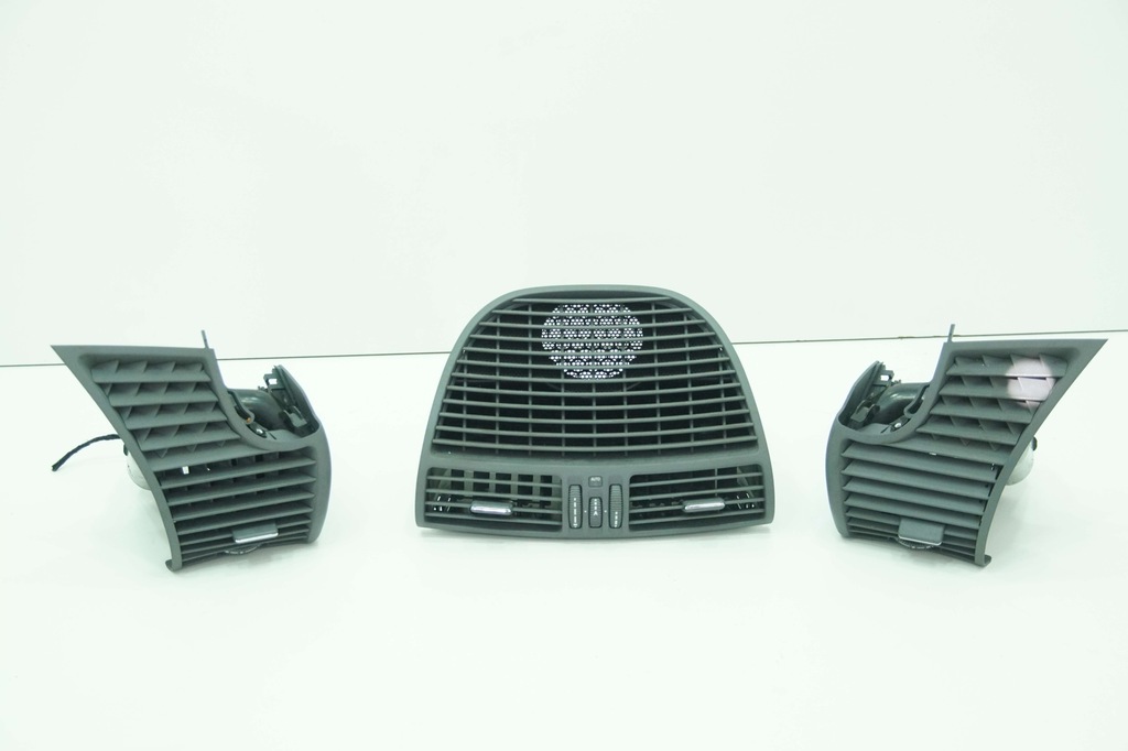 фото №1, Решётка обдув czarna середина правая левая mercedes cl w215