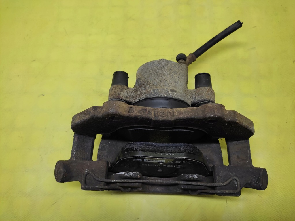 фото №4, Mazda 5 2.0 td супорт гальмівний правий перед