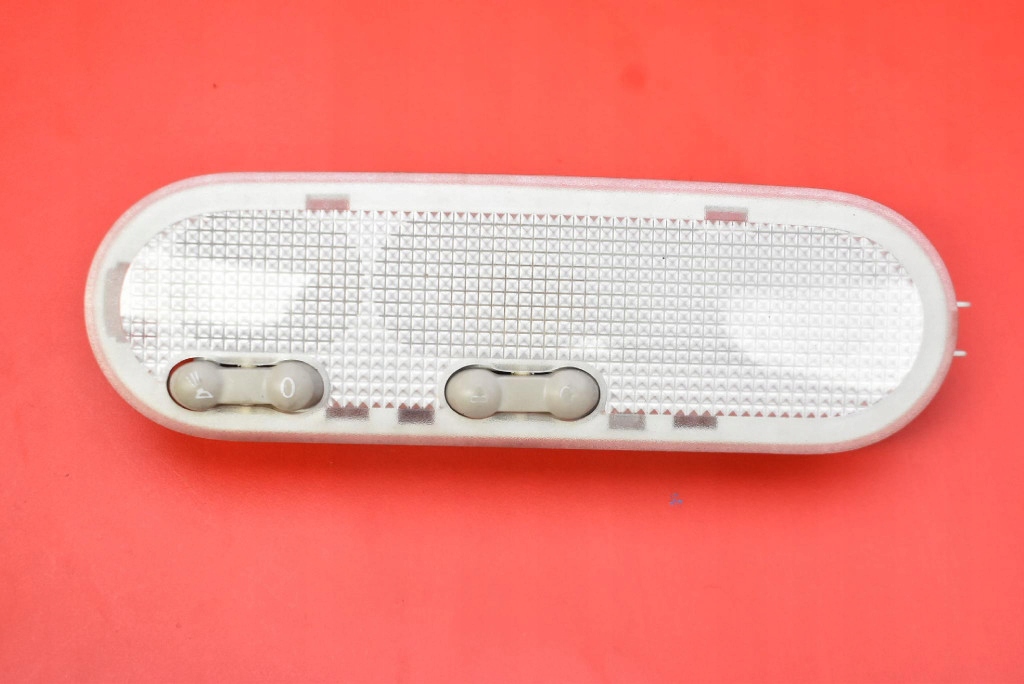 фото №1, Лампа освітлення салону перед 8200073231 renault modus lift 07-12