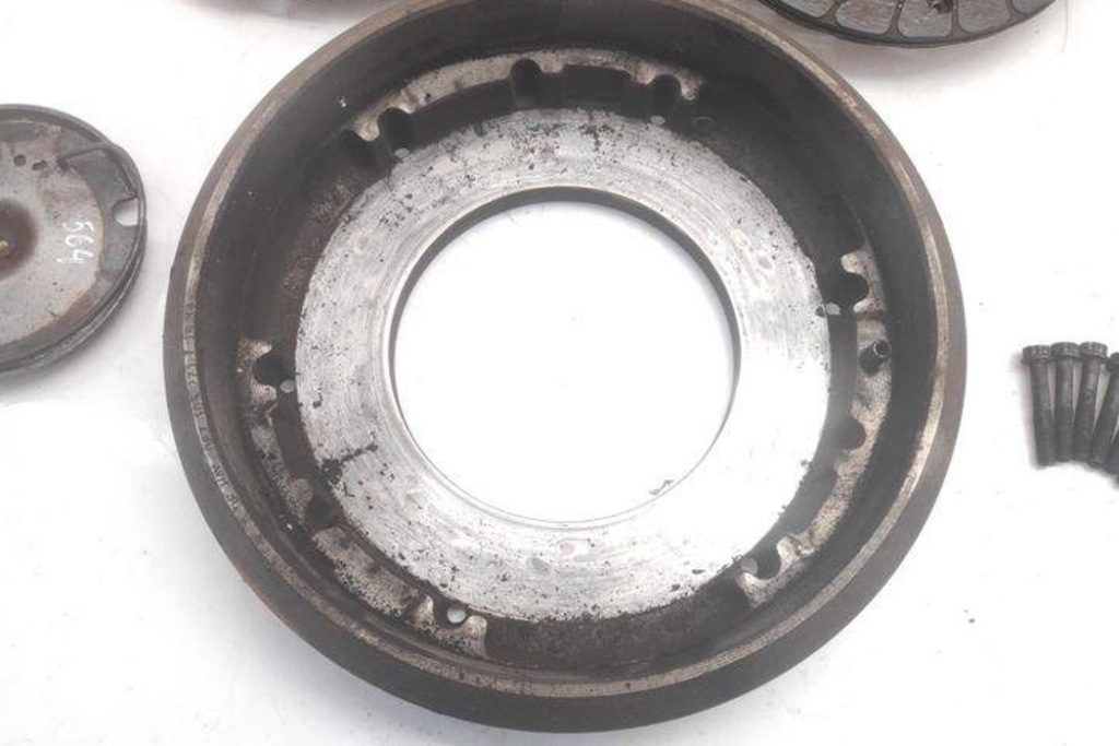 фото №8, Комплект зчеплення vw caddy ii variant 9k9b 067105273g 1.9l дизель 47kw