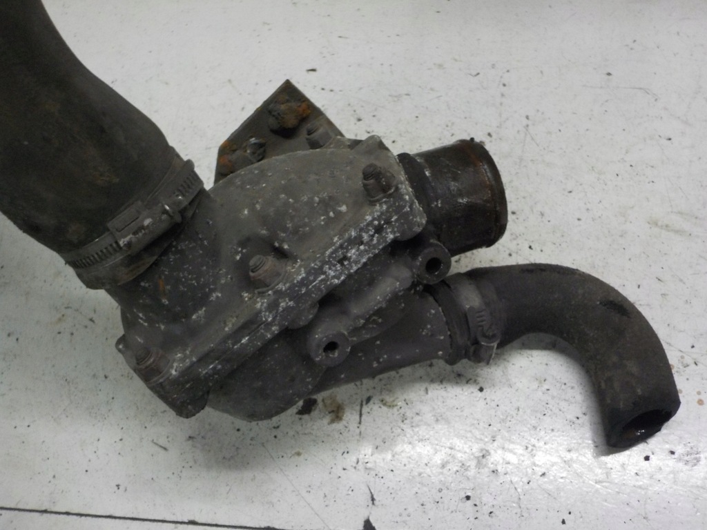 фото №2, Scania r v8 термостат