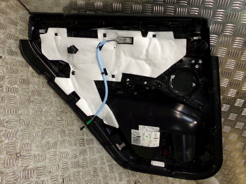 Bmw x3 g01tapicerka карта дверей правий задні шов niebieski Недорого