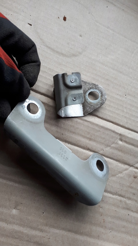 фото №7, Кронштейн крыла audi p. a4 08-16 pr 8k0821468b