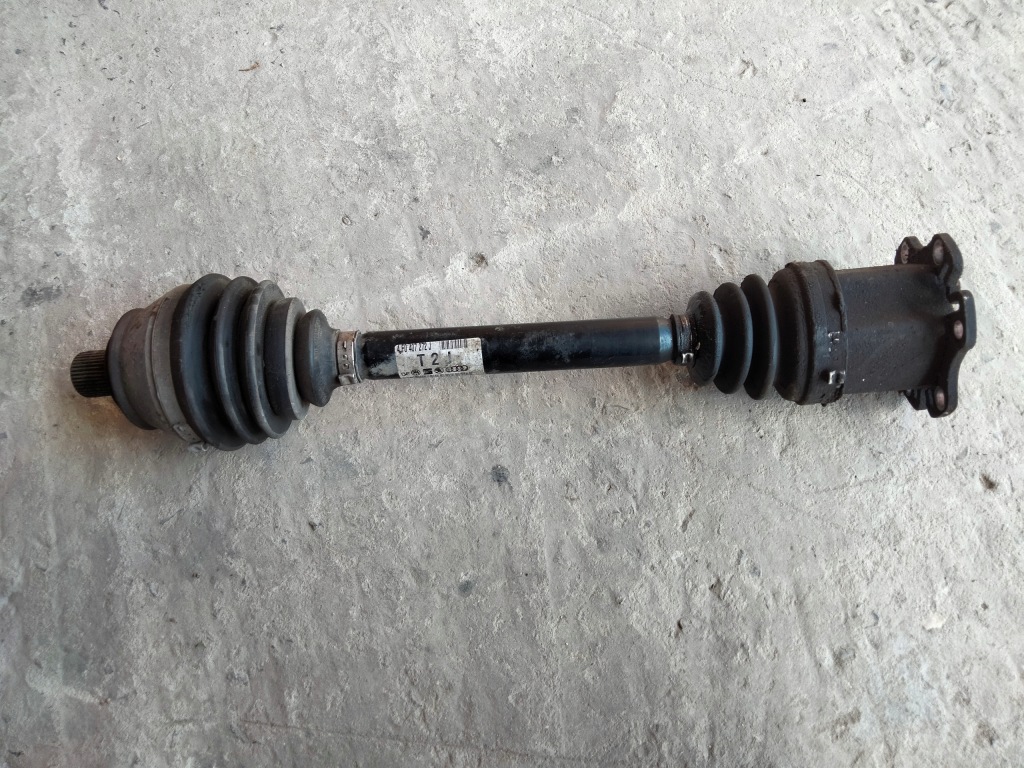 Купить Приводной вал правый перед audi a6 c6 3.0 tdi 4f0407272j