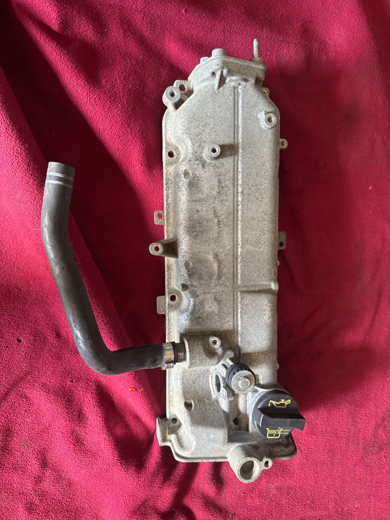 Купить Крышка клапанов ford ka mk2