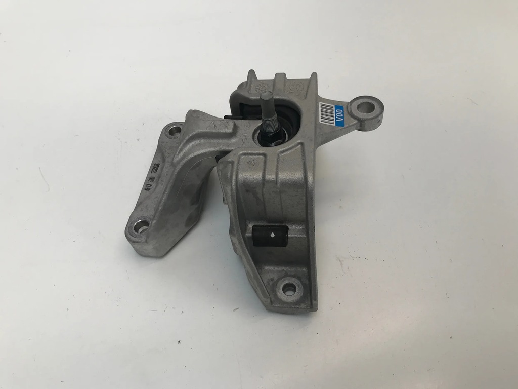 фото №1, Kia niro ev ii 2023 кронштейн подушка двигуна права