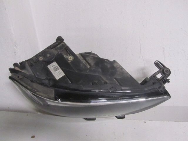 фото №2, Vw t-roc 2ga - лампа передня права full led