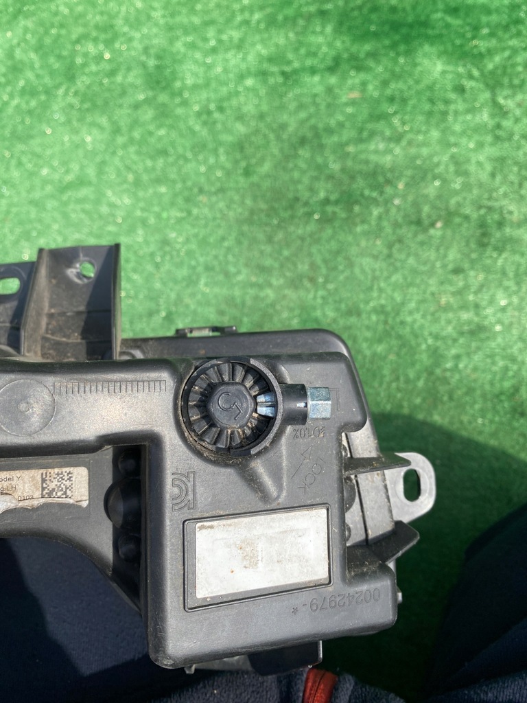 фото №14, Протитуманна фара лівий перед led drl tesla y high 1507932-00-c