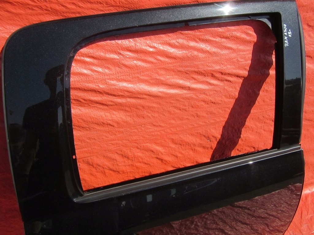 фото №2, Dodge ram 1500 2018 дверь правое задняя