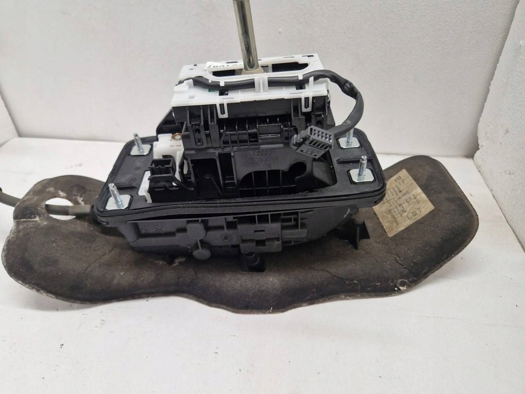 фото №13, Выборщик трос домкрат переключения передач автоматическая коробка передач 3.0tdi audi a6 c7 4g1713041k