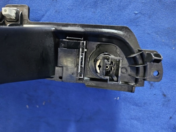 фото №5, Бардачок полиця вимикач підігрів сидіння роз'єм 12v jumpy iii expert iii