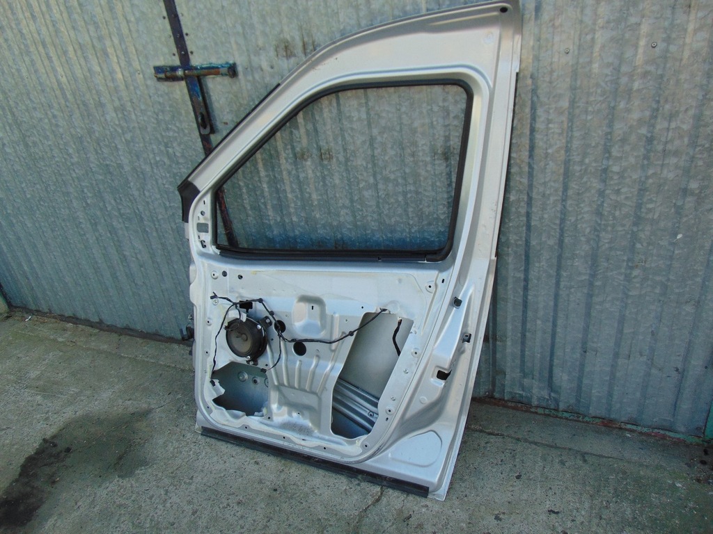 фото №14, Двері праве перед opel combo d 2010- fiat doblo ii колір сріблястий