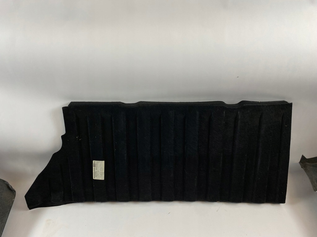 Обивка обшивки обшивка багажника mercedes w124 sedan с Разборки