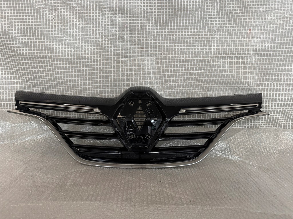 фото №1, Renault megane iv 16- решётка радиатора