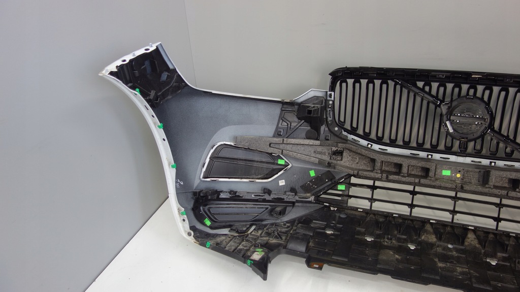 фото №8, Volvo xc60 ii бампер передний 614