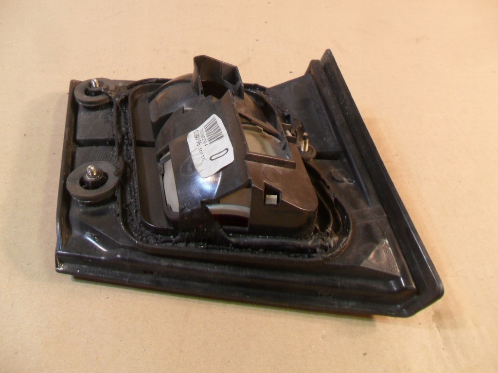 фото №12, Лампа правый задняя w крышка nissan primera p11