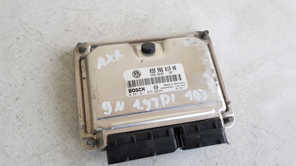 фото №1, Бортовой компьютер vw polo 9n 1.9 tdi [103]