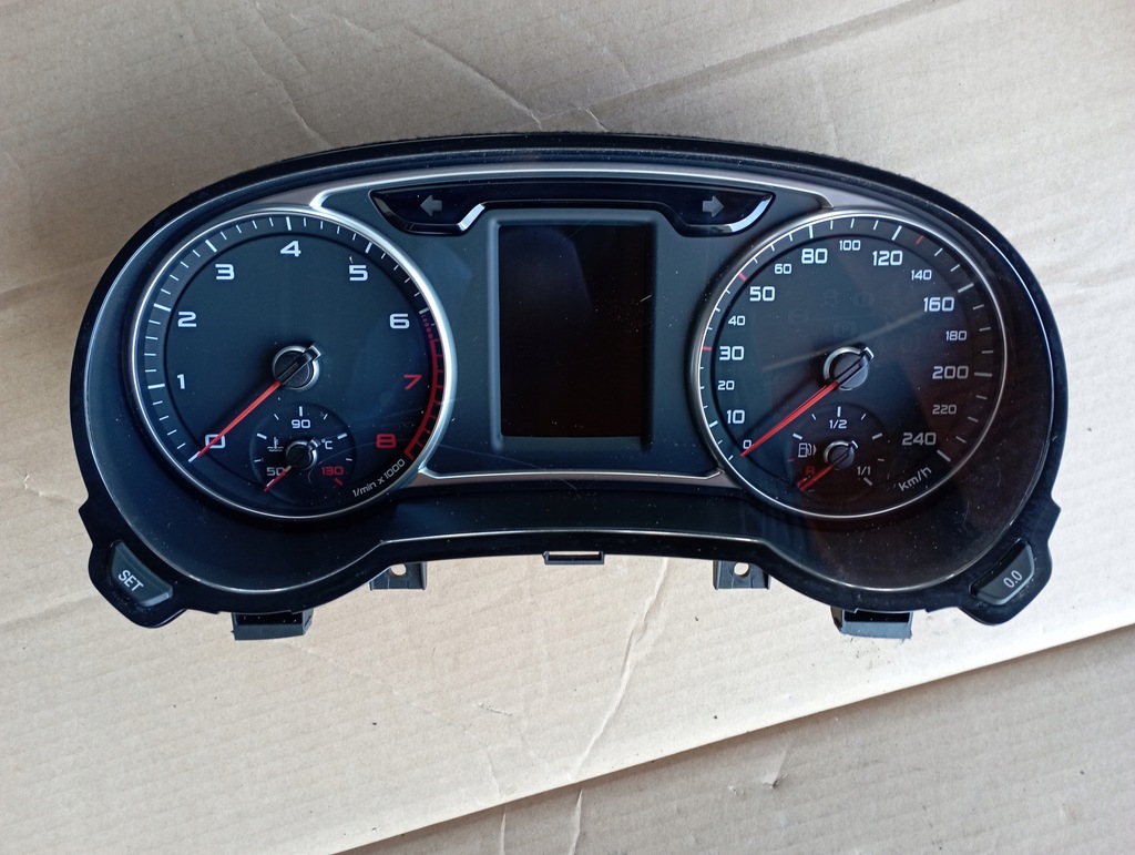 фото №1, Audi a1 8x счетчик europa спидометр приборы 8x0920930m