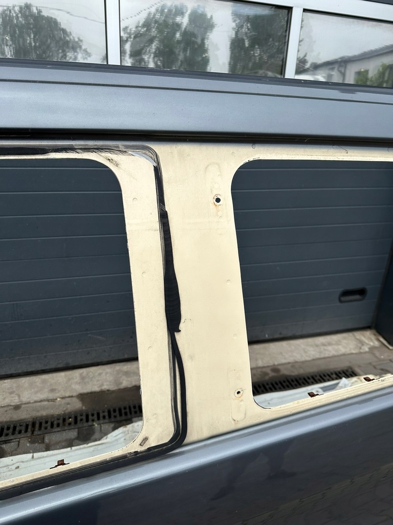 фото №5, Крила лівий, лівий bok, чверть ліва сторона mercedes w447 vito long