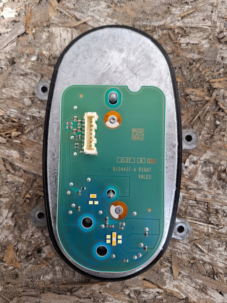 фото №2, Vw t-roc l90106223r модуль лампи jeż drl led