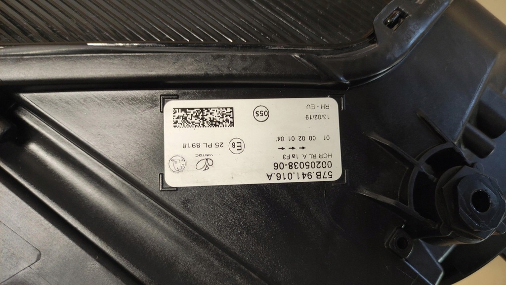 фото №8, Skoda karoq лампа правая передняя перед 57b941016a