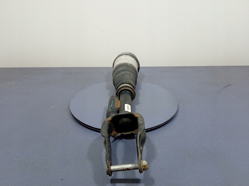 фото №2, Mercedes gls x166 w166 амортизатор перед правый airmatic a1663200200