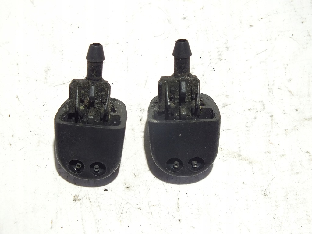 фото №1, Trafic ii vivaro насадка распылителя капот