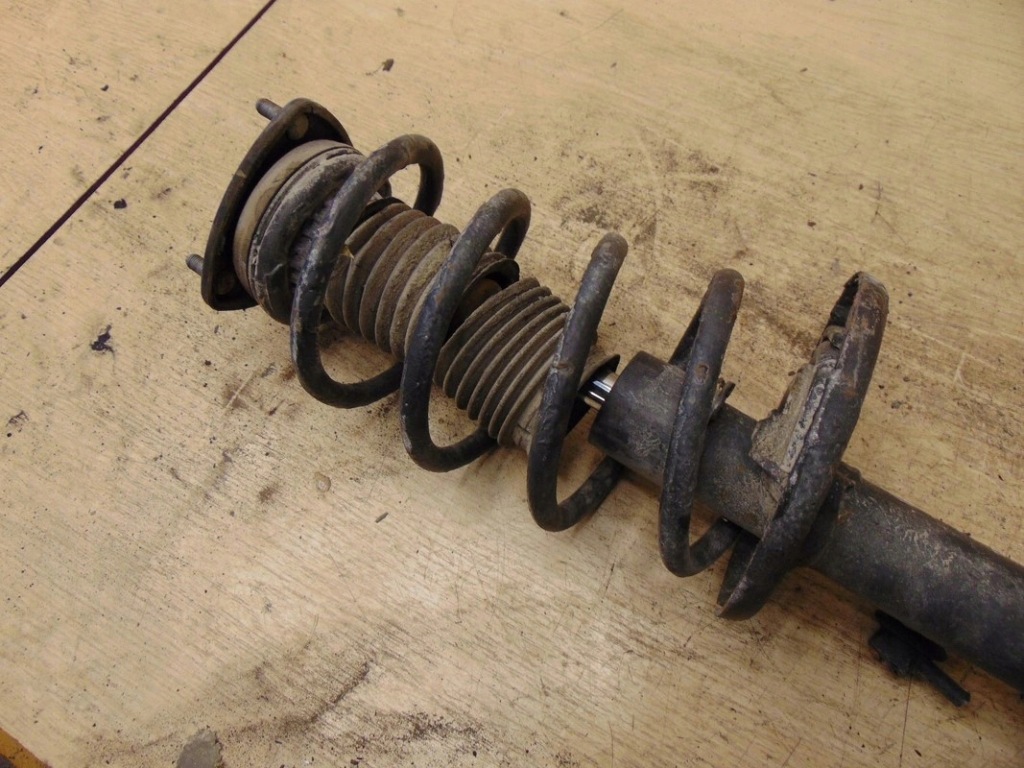 фото №6, Амортизатор пружина лівий перед mazda cx5