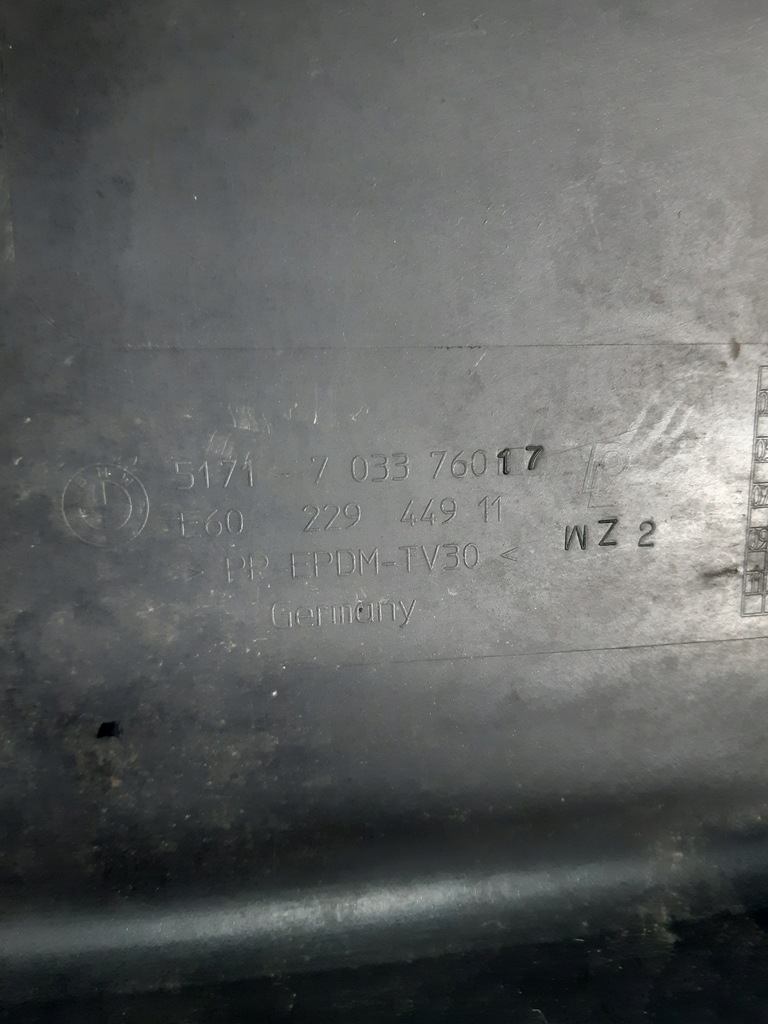 фото №8, Bmw 5 e60 e61 молдинг накладка порог правая 51717033760