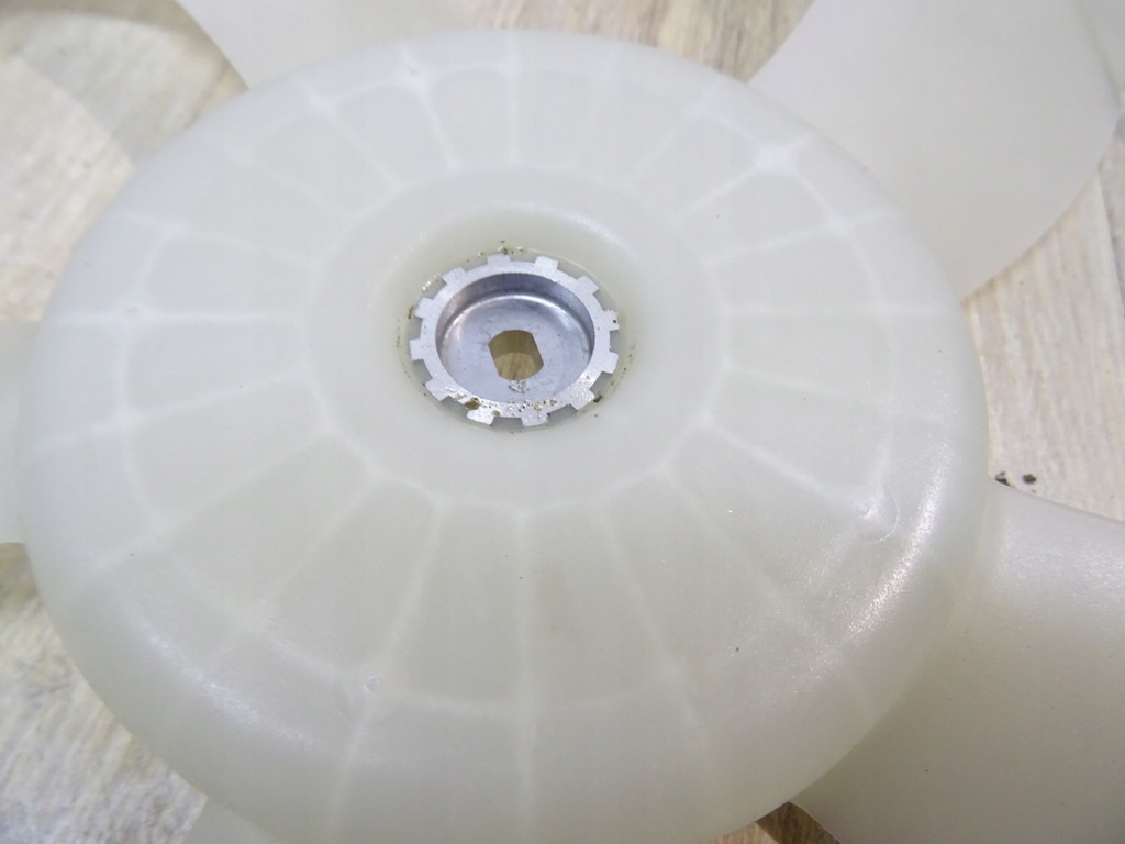 фото №5, Лопать вентилятора 5 пелюстки 1-110 denso toyota