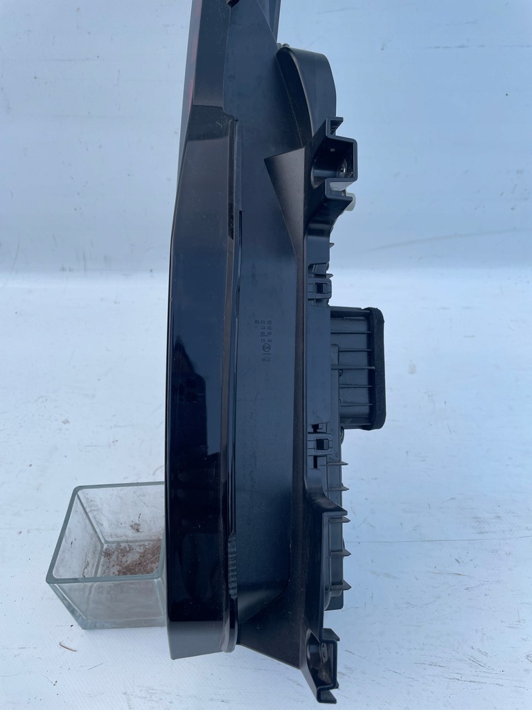 фото №8, Лампа левая задняя задняя vw caddy v 2k7945257