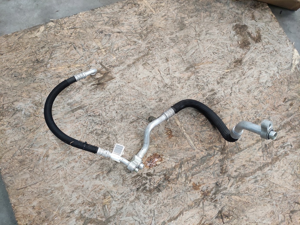 фото №1, Jeep cherokee kl usa шланг кондиционера трубка - часть оригинальная