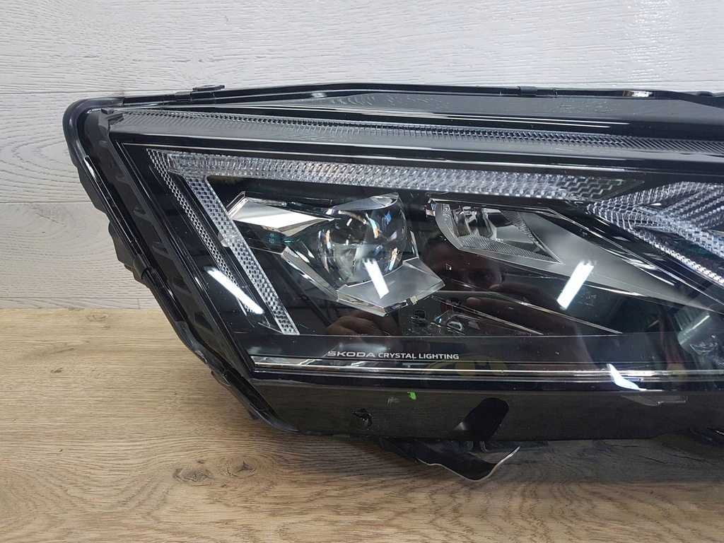 фото №10, Skoda octavia mk4 2025 перед сторона права лампа передня
