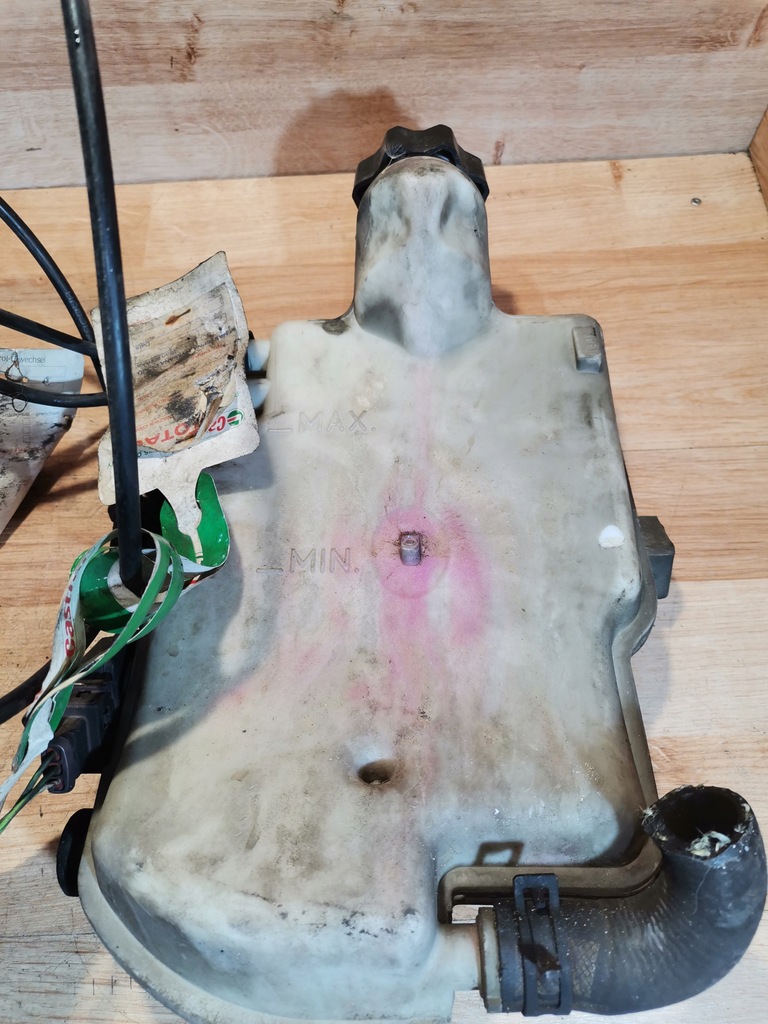 фото №10, Бачок расширительный peugeot 206 2.0 9647777880