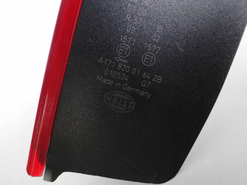 фото №2, Mercedes slk r171 171 лампа задняя левая