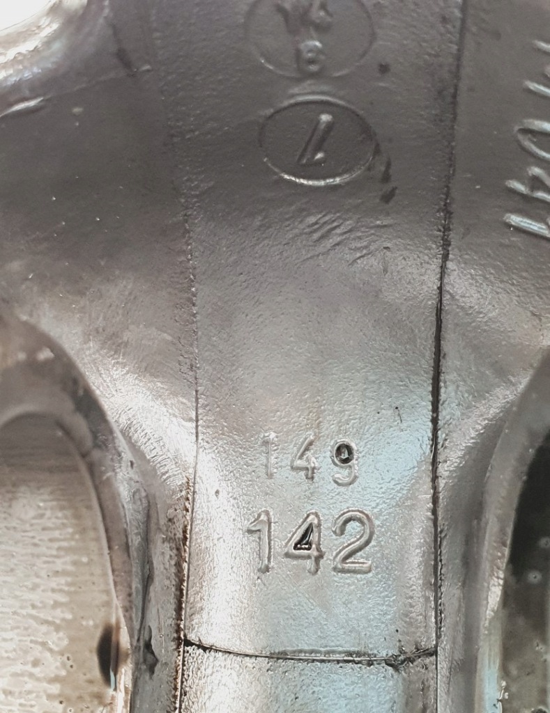 Поршень шатун opel vectra b 2.0 dtl 90531401 84l42 с Разборки