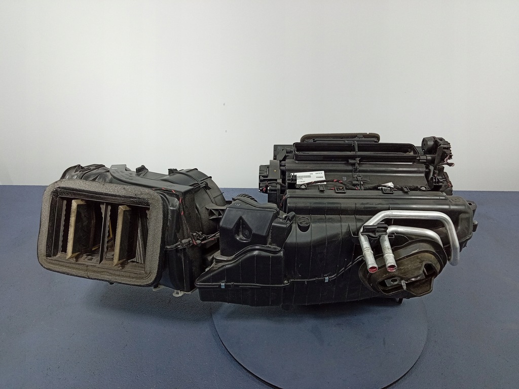 фото №6, Audi a4 b9 8w отопитель корпус eu 8w1816005l