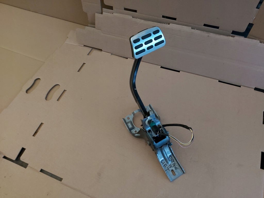 фото №1, Kia sportage iv lift педаль тормоза